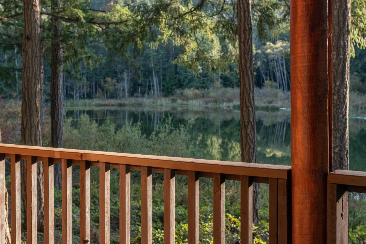 Cusheon Lake Resort Ganges ภายนอก รูปภาพ