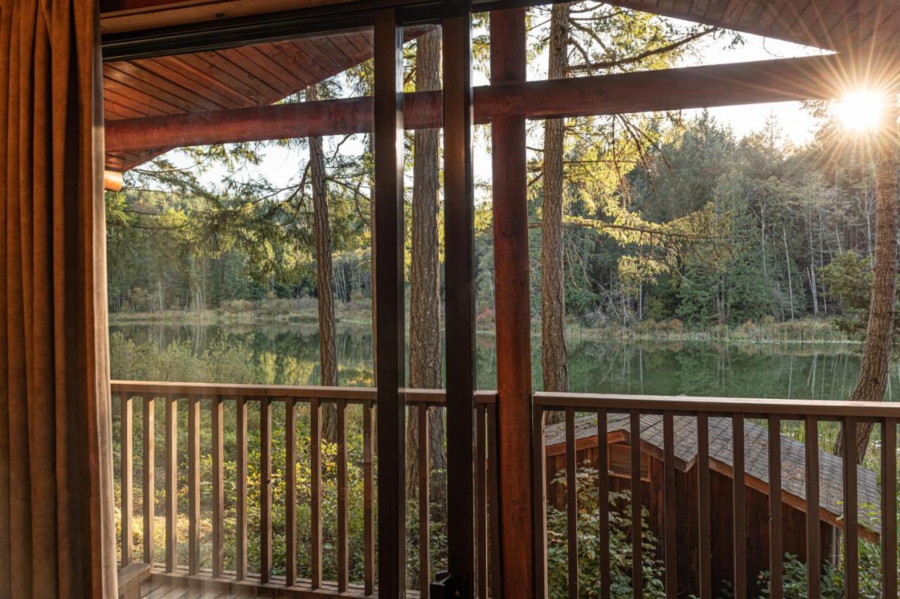 Cusheon Lake Resort Ganges ภายนอก รูปภาพ