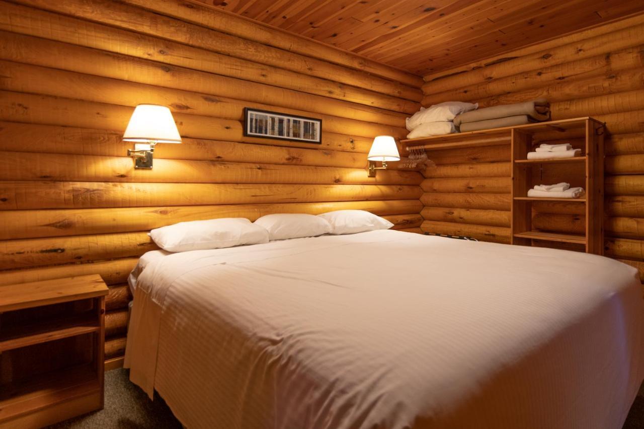 Cusheon Lake Resort Ganges ภายนอก รูปภาพ
